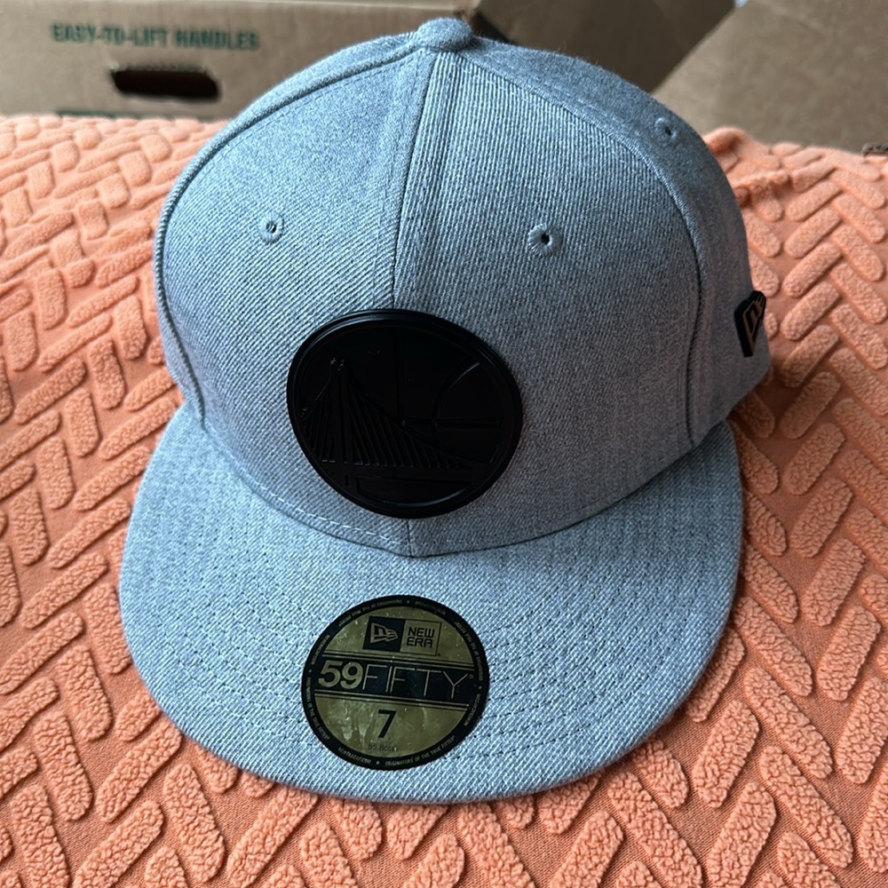 Golden State Warriors “The City” SnapBack Hat w tags